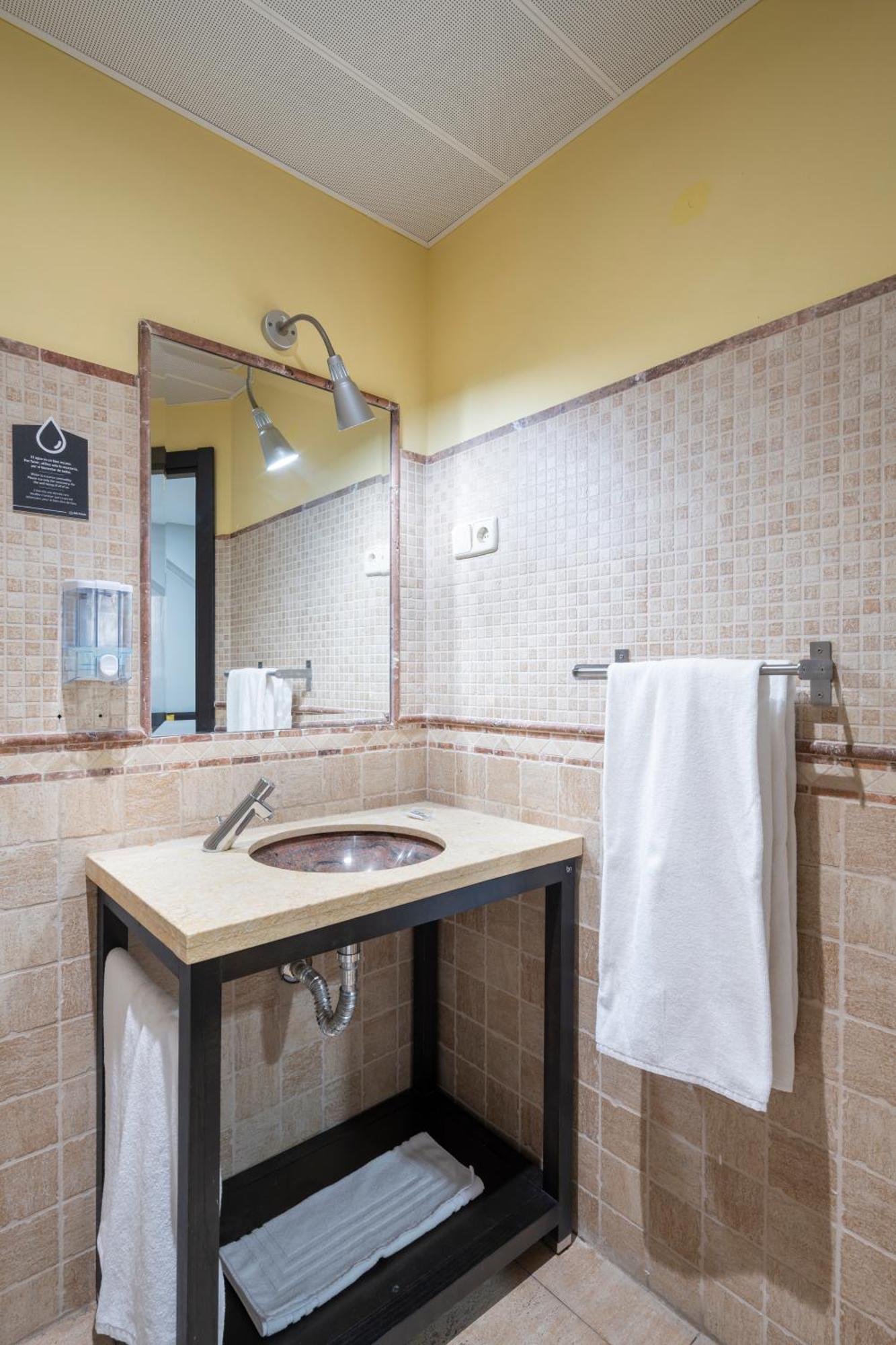 Hotel Alda Borox 외부 사진